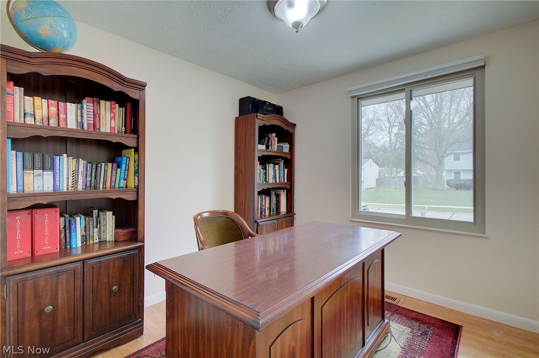 Oakhurst Manor - Residential