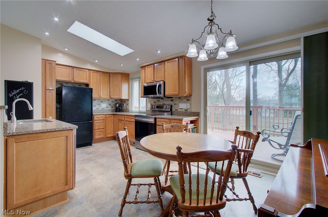 Oakhurst Manor - Residential