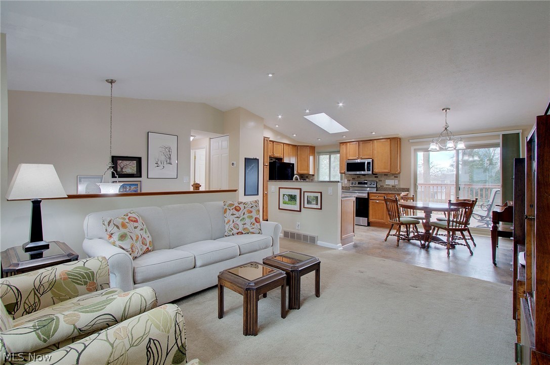 Oakhurst Manor - Residential