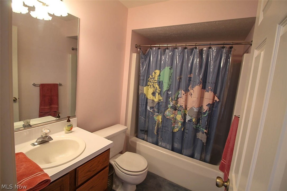 Macintosh Farms - Residential