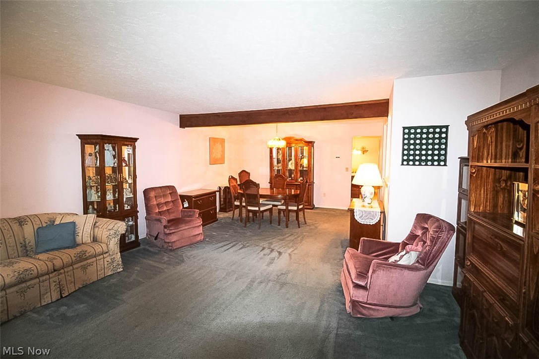 Macintosh Farms - Residential