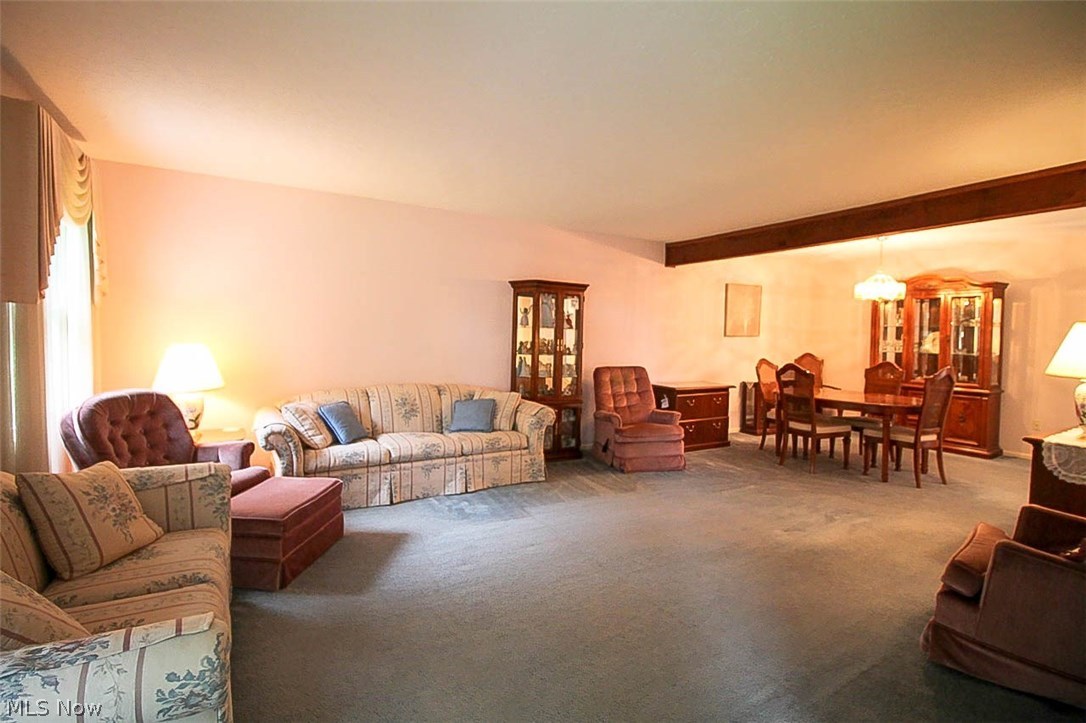 Macintosh Farms - Residential