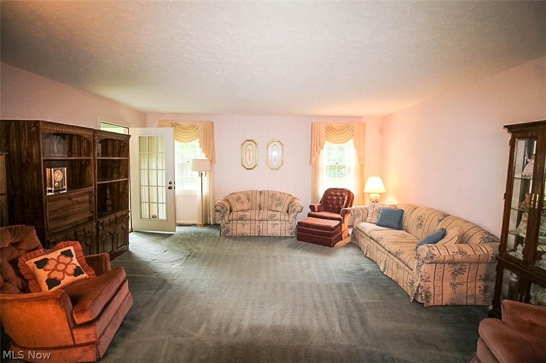 Macintosh Farms - Residential