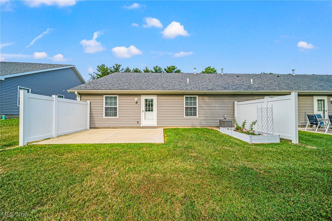 Geneva, Ohio 44041, United States, 3 Bedrooms Bedrooms, ,2 BathroomsBathrooms,Residential,Active,187247