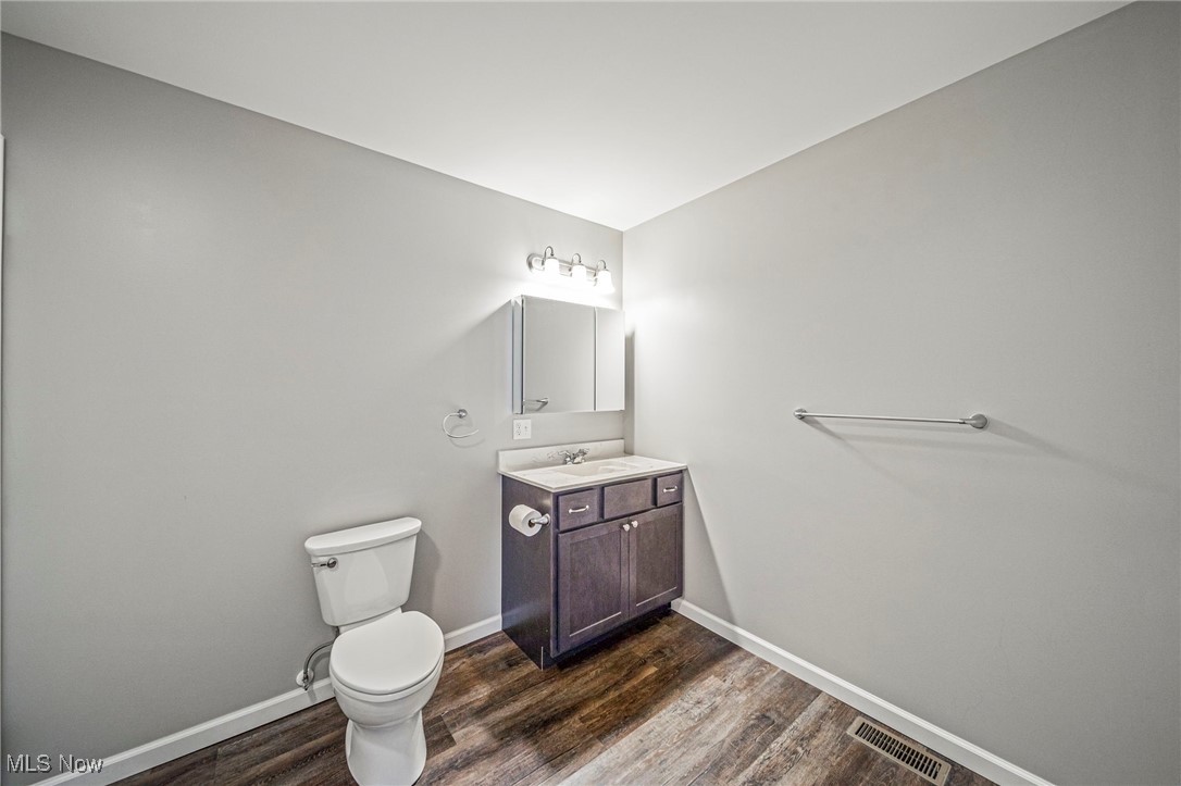 Geneva, Ohio 44041, United States, 3 Bedrooms Bedrooms, ,2 BathroomsBathrooms,Residential,Active,187247