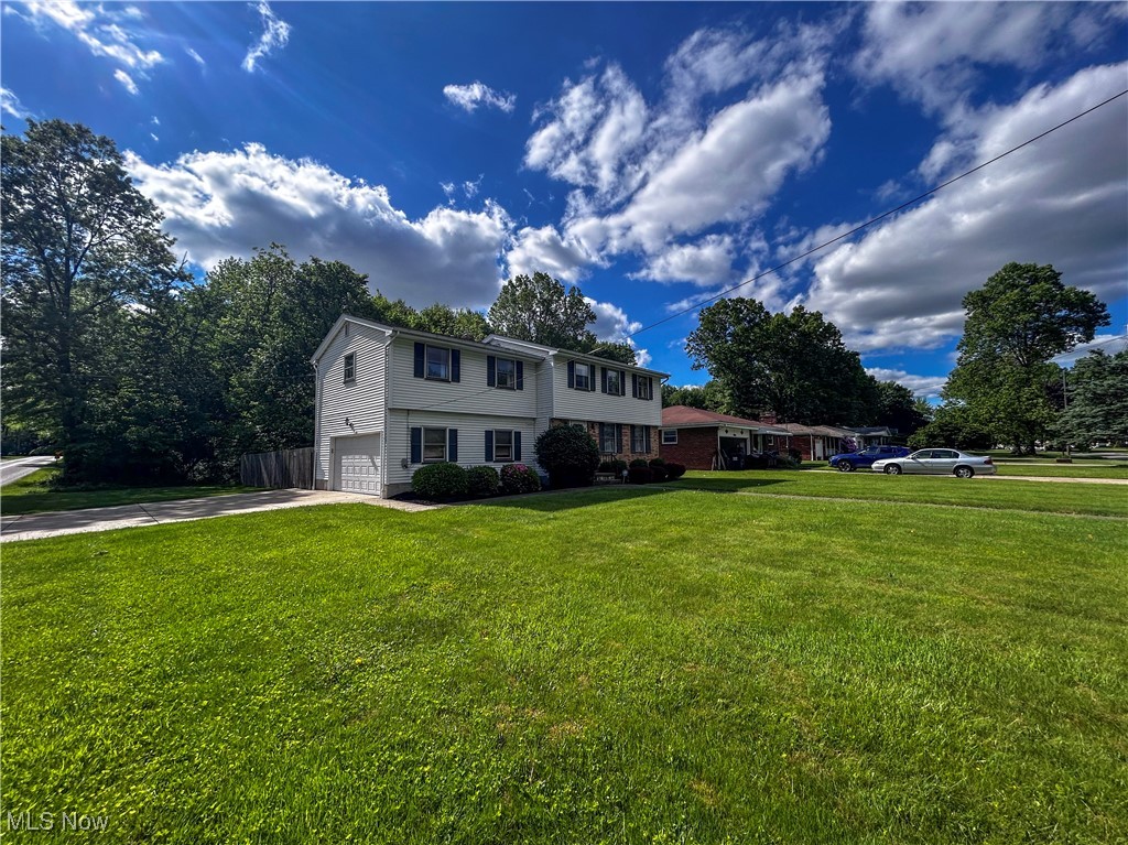 100 Chadwick Lane, Austintown, Ohio image 3