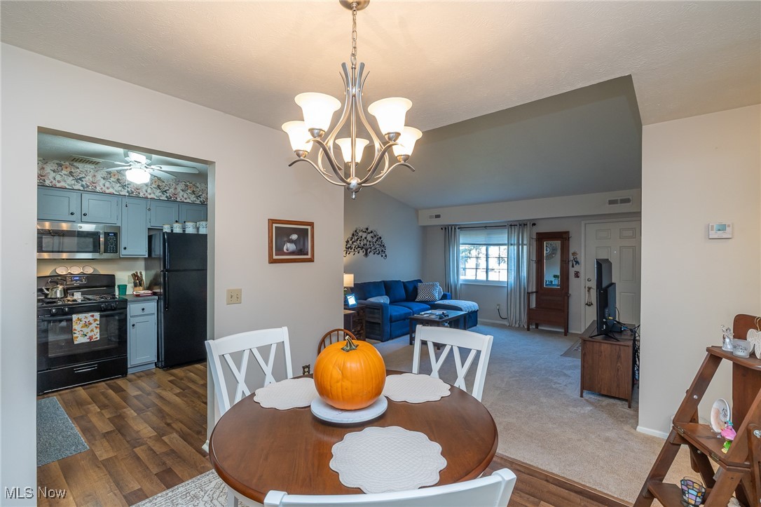 Cambridge Township Condo - Residential