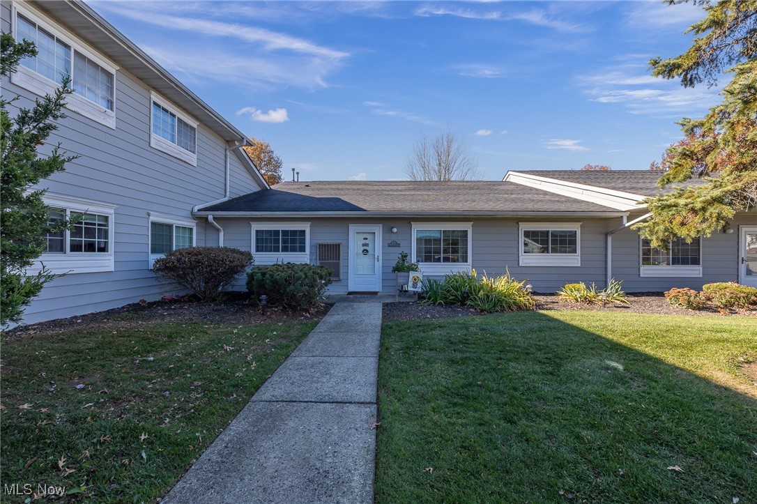 Cambridge Township Condo - Residential