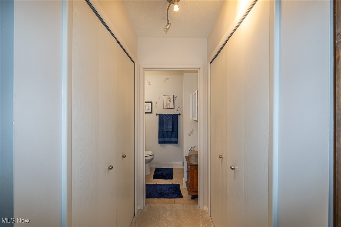 Cambridge Township Condo - Residential