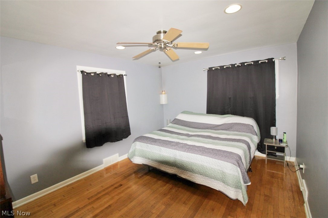 Guaranted Inv Co 01 - Residential