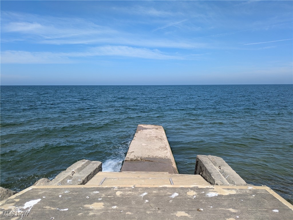 Connecticut Western Reserve - Residential