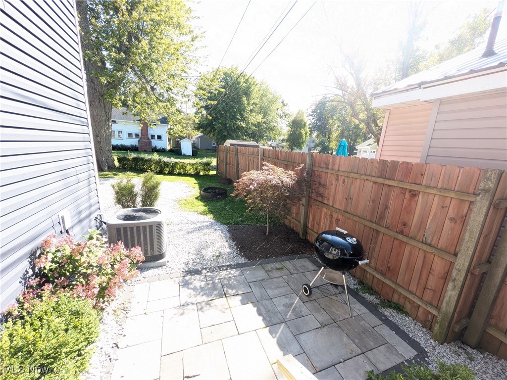 Connecticut Western Reserve - Residential