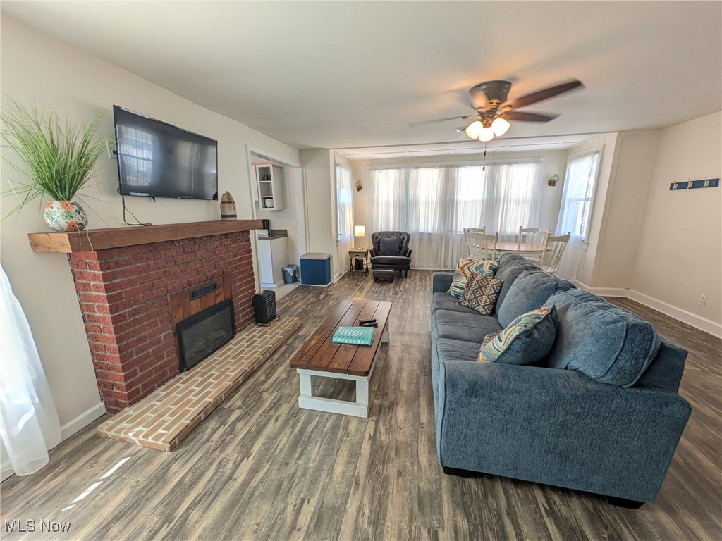 Connecticut Western Reserve - Residential