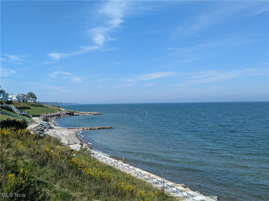 Connecticut Western Reserve - Residential