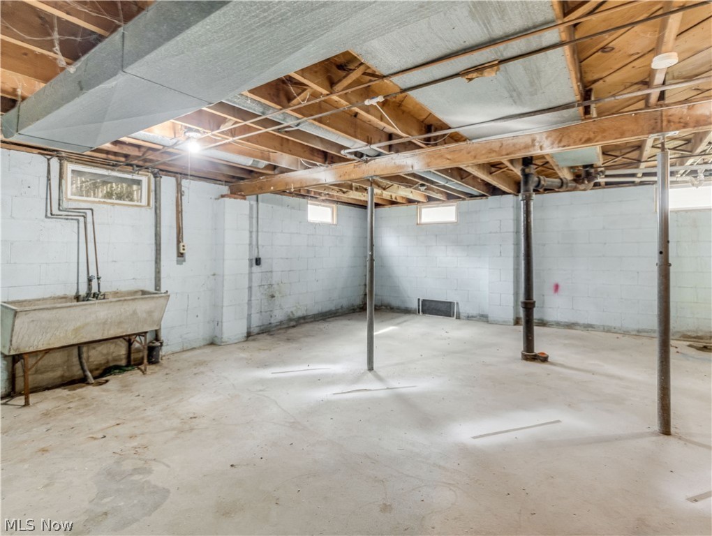 Ideal Acres - Residential Income