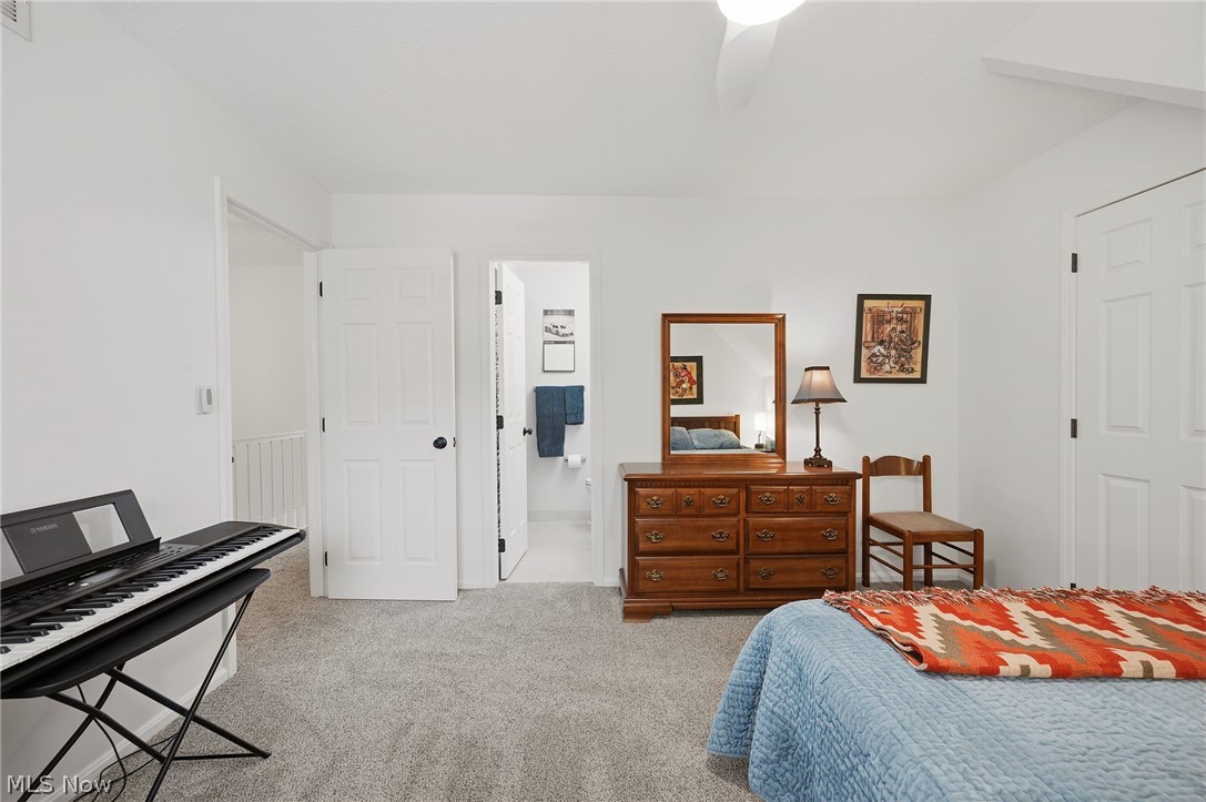 Village Commons Condo Ph 03 - Residential