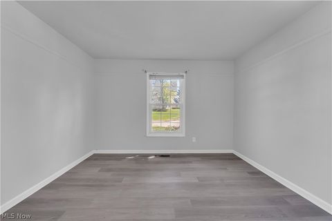 Tiny photo for 20117 Butternut Lane, Warrensville Heights, OH 44128 (MLS # 5203291)