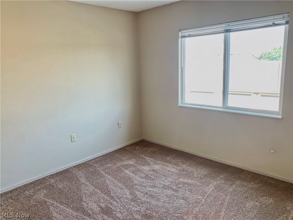 Brookledge Commons Condo - Residential Lease