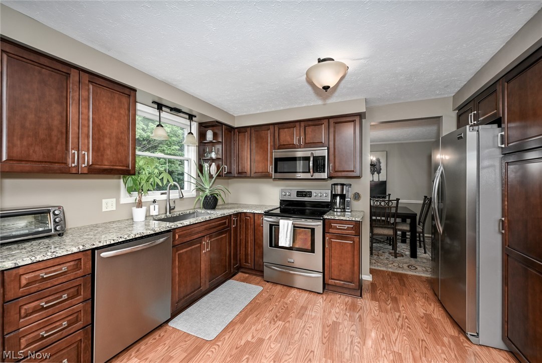 Laurel Glens - Residential