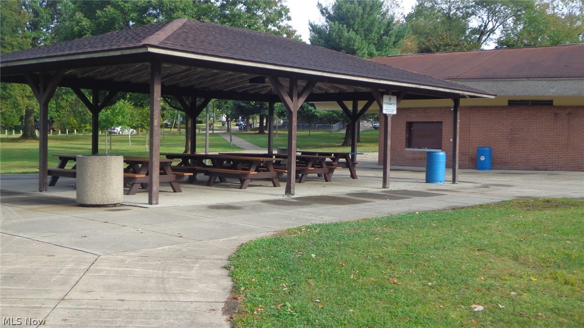 Hillcrest Park Sub - Residential