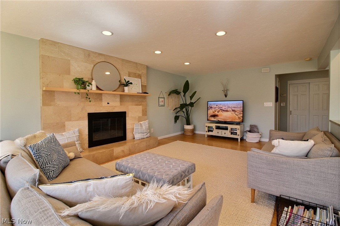 Mayview - Residential