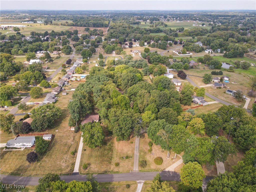 11251 Bridle Avenue, Uniontown, Ohio image 40