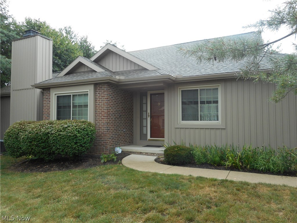 Fantastic first floor living in Robin Ridge! Open floor plan -- vaulted ceiling and fireplace in spacious great room. Updated eat in kitchen features newer backsplash, corian countertops, laminate flooring and stainless steel appliances. Master suite offers 8 x 8 walk in closet, updated full bath with corian vanity and tiled walk in shower and 6 additional side jets! Second bedroom offers nice closet space as well. The lower level is finished with gas fireplace, hot tub, full bath and 2 rooms for storage and/or a workshop area. Enjoy the private backyard without having to mow from your composite deck. Nature stone in garage and sink for gardening. Newer windows, roof, siding and hot water tank, & carpeting. Home warranty provided for peace of mind.