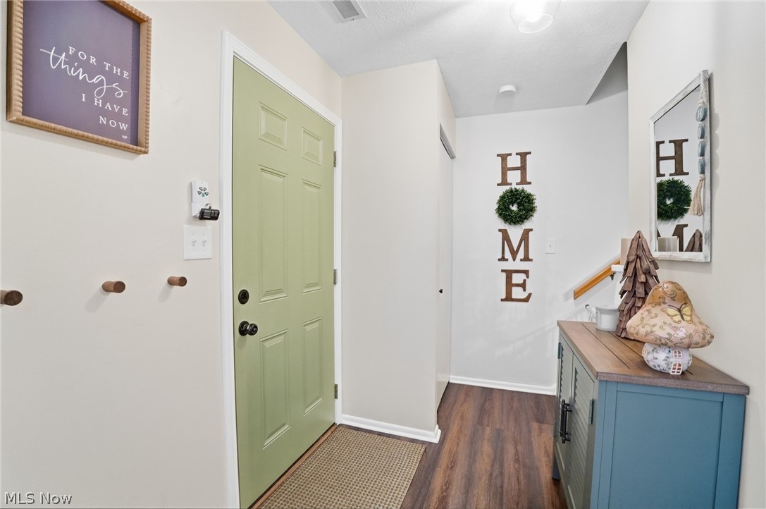 Lake/Falls Condo - Residential