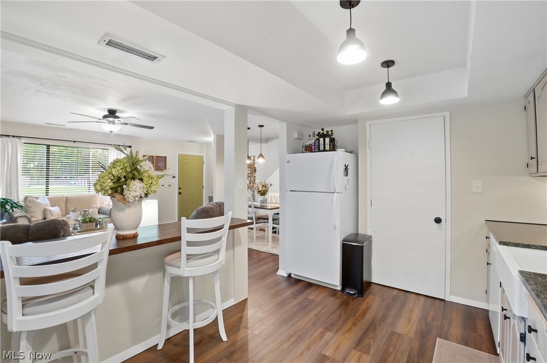 Lake/Falls Condo - Residential