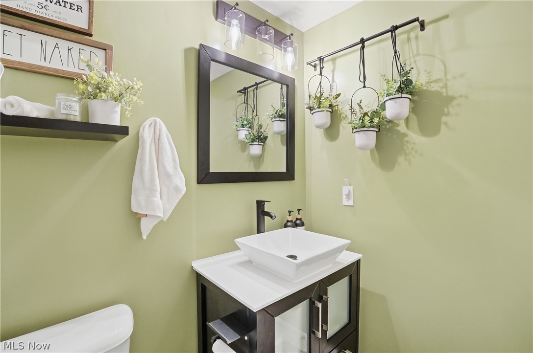 Lake/Falls Condo - Residential