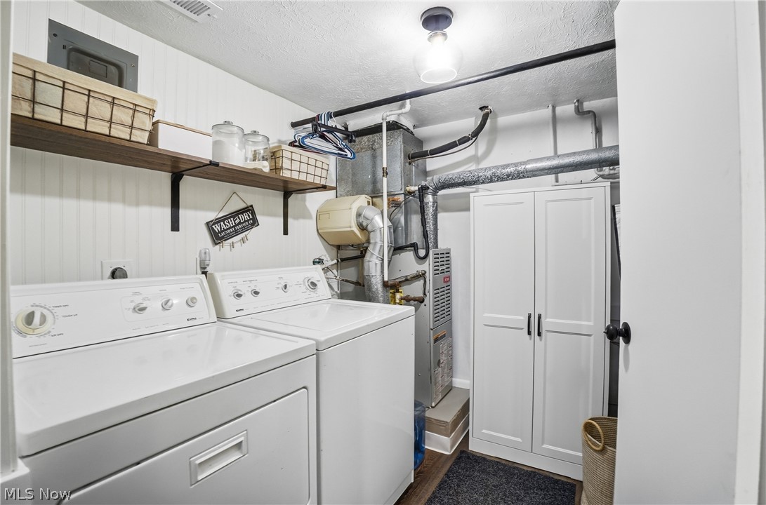 Lake/Falls Condo - Residential