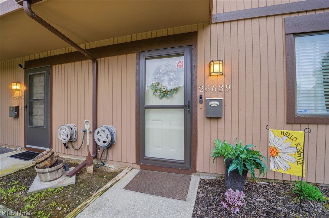 Lake/Falls Condo - Residential