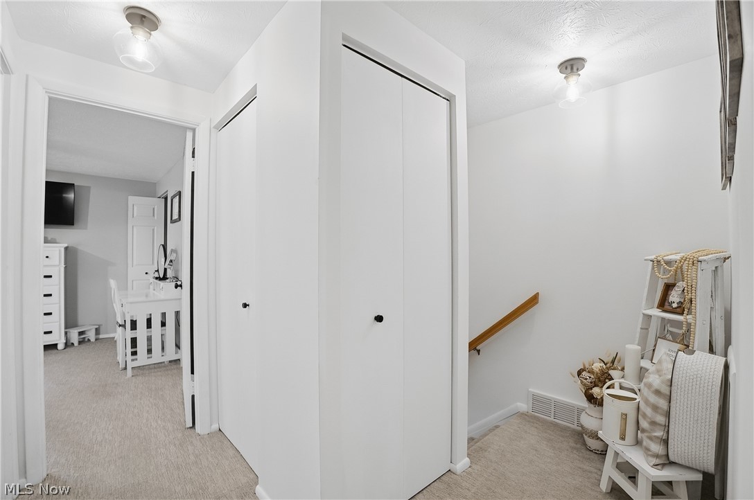 Lake/Falls Condo - Residential