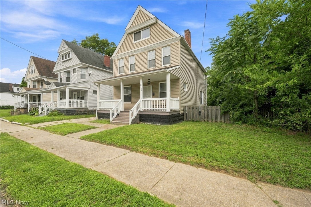 2260 E 85th Street