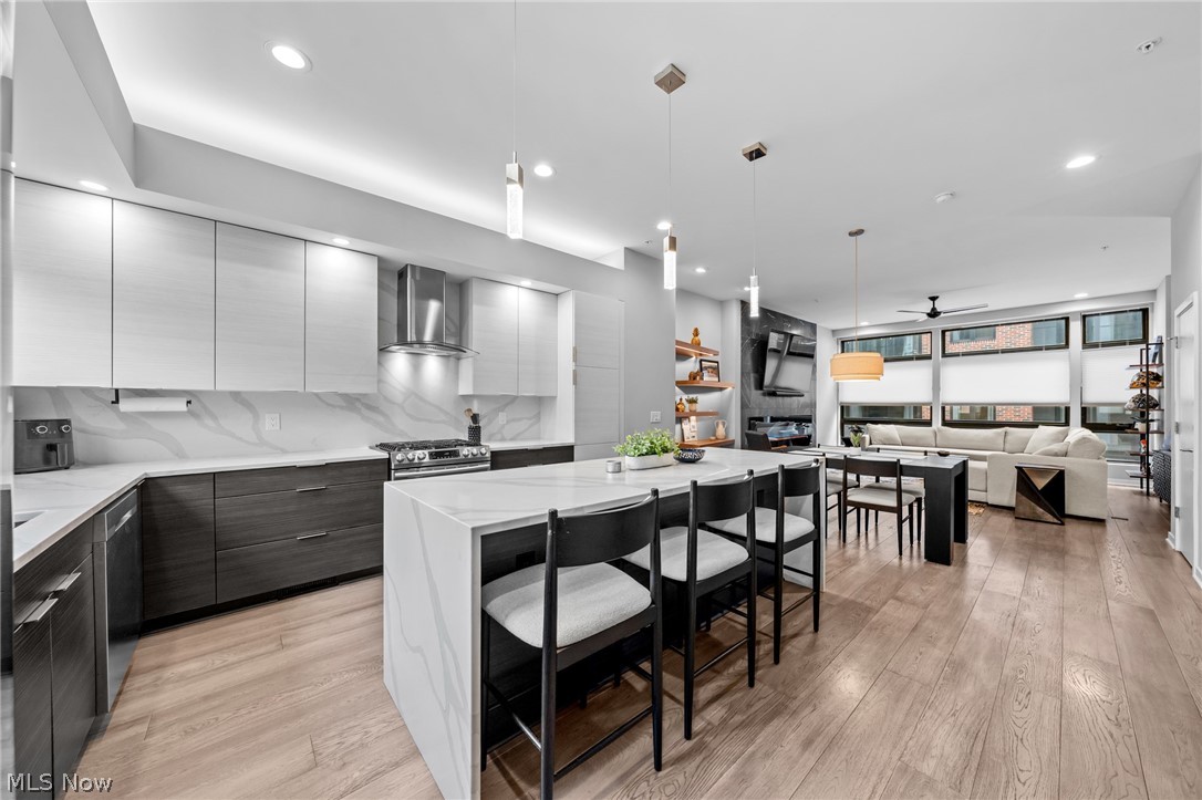 3110 Vine Court