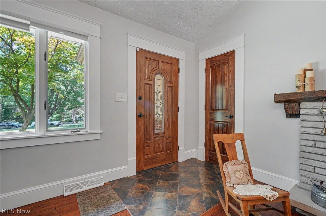 38600 Berkshire Hills Drive