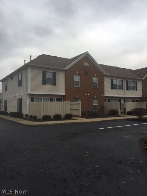Welcome to Thornton Place! Spacious and well maintained 2 bedroom, 2 full bath townhome located in Lake Township, North Canton CSD. Open floor plan with gas fireplace, lots of storage, fully applianced kitchen including microwave and dishwasher, patio with partial privacy fence and one car detached garage. Conveniently located to everything! Call now, this one wont last long!