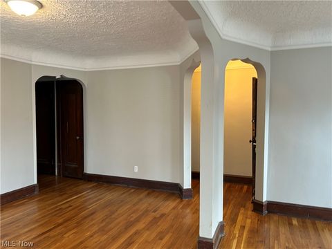 Tiny photo for 1311 W 69th Street #4, Cleveland, OH 44102 (MLS # 5202865)