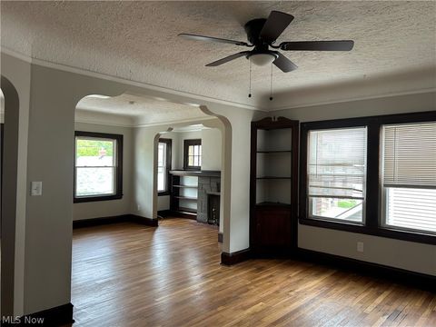 Tiny photo for 1311 W 69th Street #4, Cleveland, OH 44102 (MLS # 5202865)