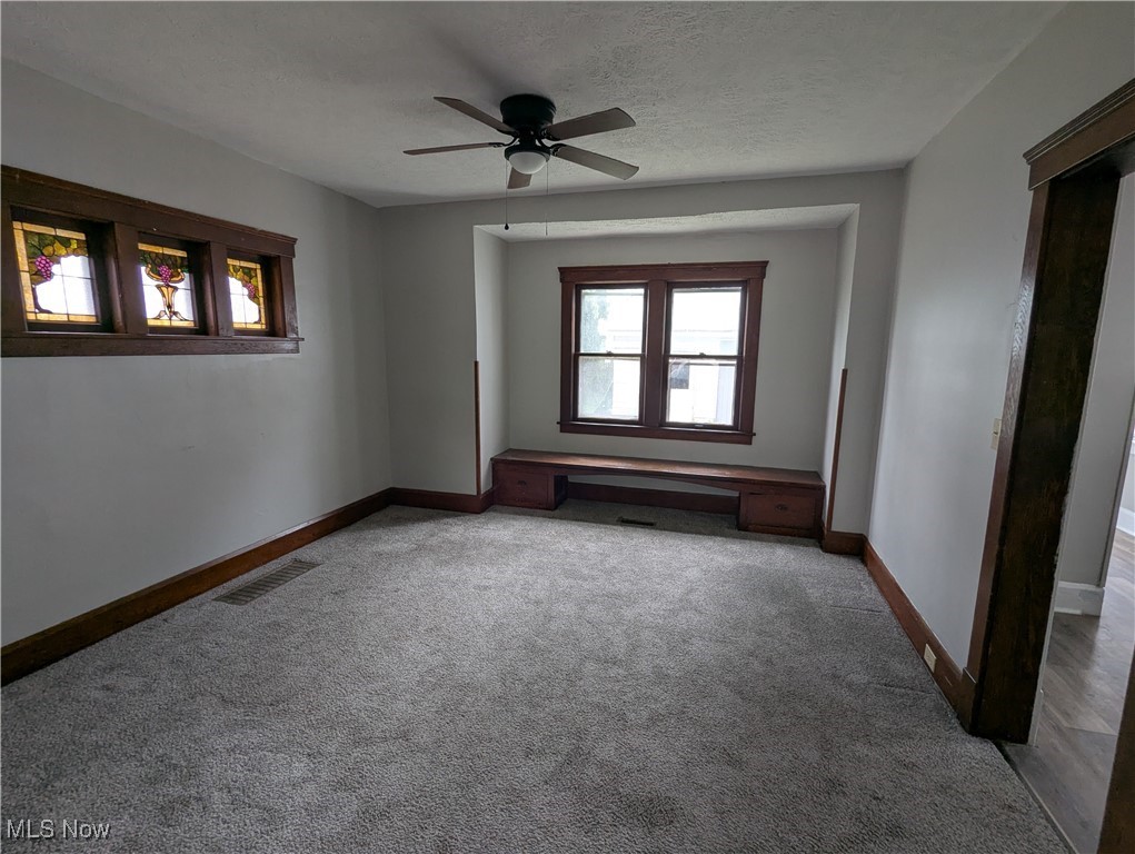 906 Middle Avenue, Elyria, Ohio image 4