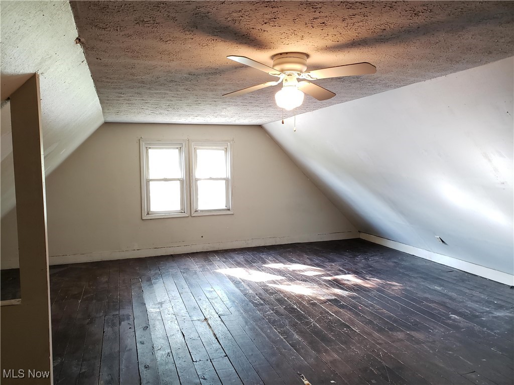906 Middle Avenue, Elyria, Ohio image 18