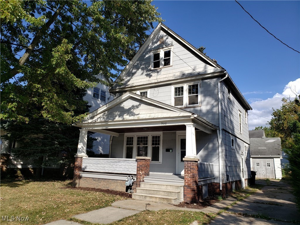 906 Middle Avenue, Elyria, Ohio image 1