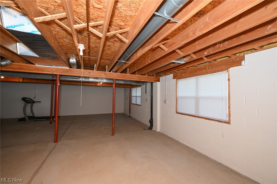 Bob-O-Link - Residential