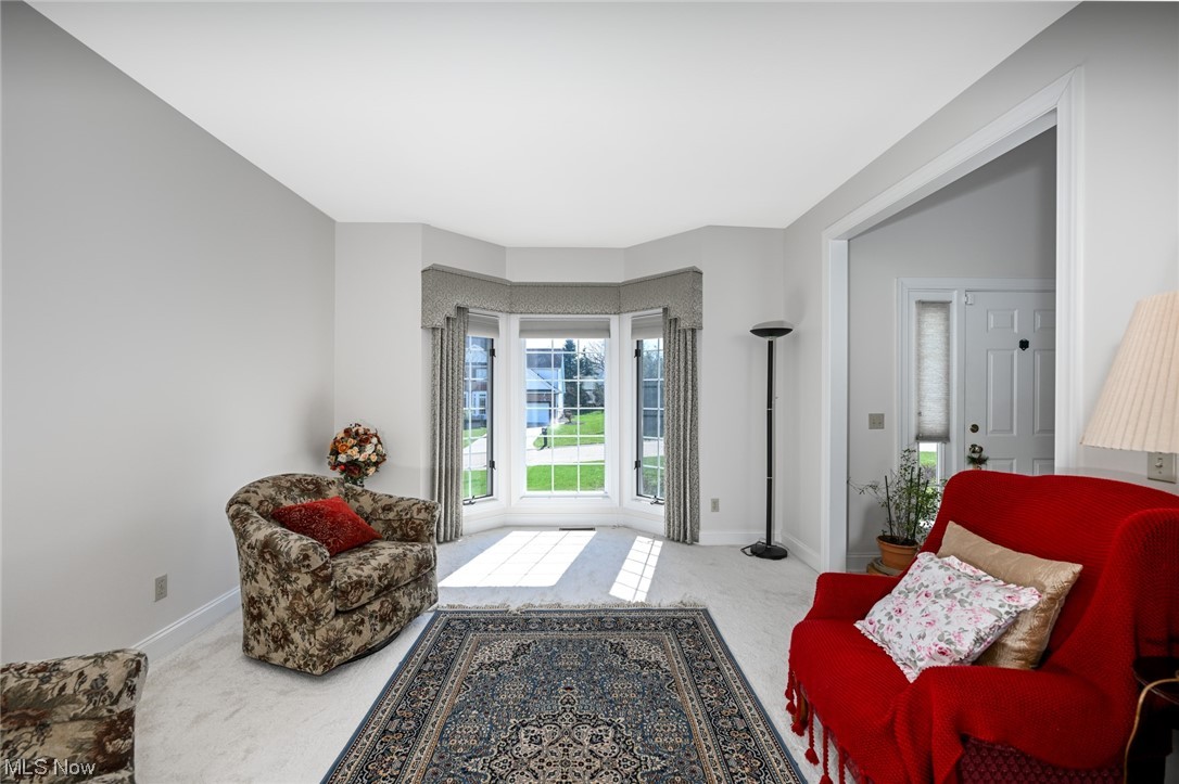 Bob-O-Link - Residential