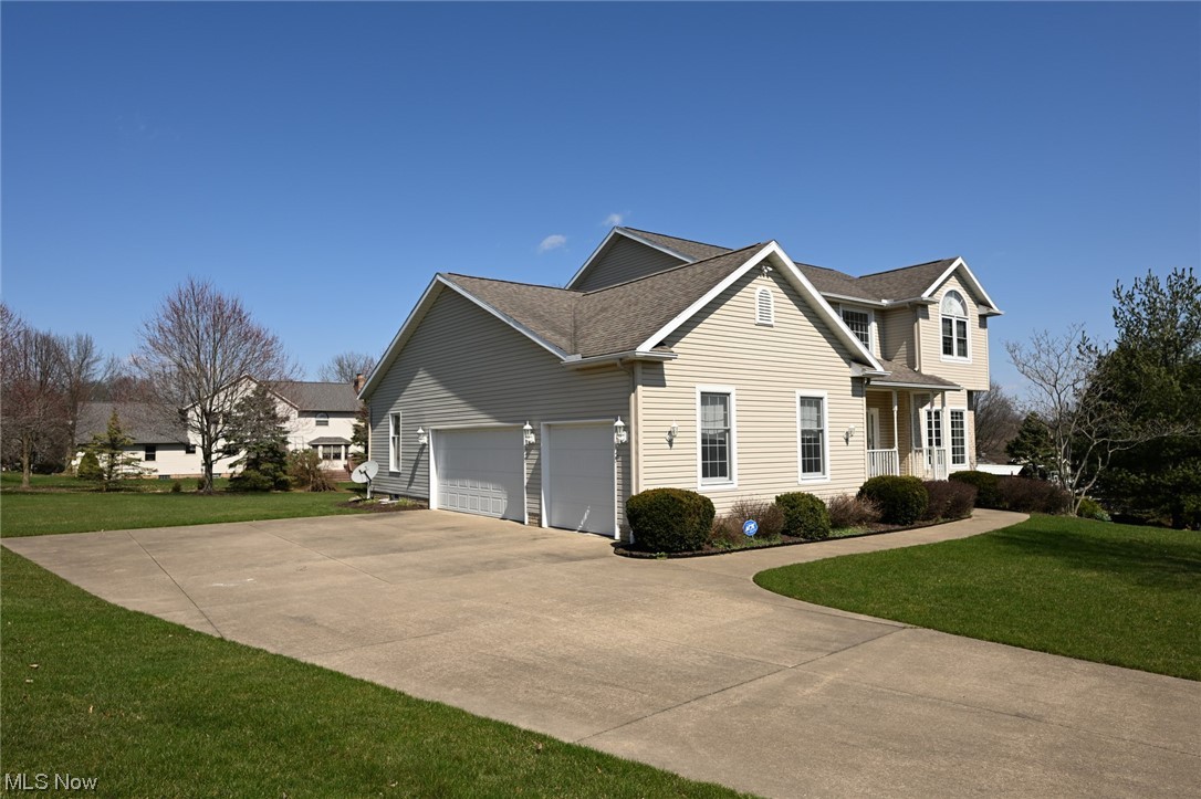 Bob-O-Link - Residential