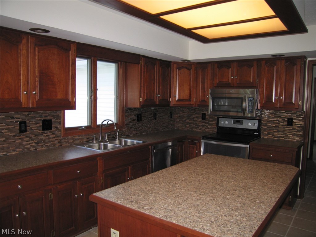 Oakbrooke - Residential