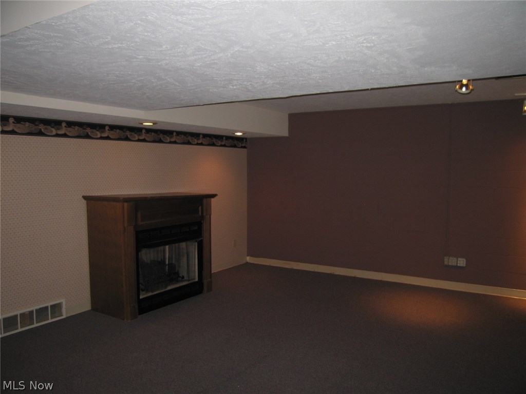 Oakbrooke - Residential