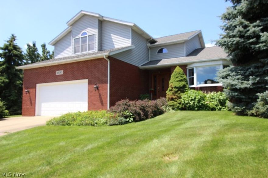 Wow! You don't want to miss seeing this lovely, open & spacious 4 bed/3.5 bath on cul de sac with 3395SF incl finished lower level rec room w/wet bar & new laminate flooring* Vaulted living room & dining room* 1st floor family room w/fireplace & 1st floor office* Spacious appliance kitchen & eating area* 3 season sun room off family room w/slider to deck & patio, great for entertaining* Vaulted master bed/bath* 3 additional bedrooms & bath on 2nd level plus loft area w/walk in closet* Lower level rec room plus add'l play room & full bath* Freshly painted interior light & bright w/many windows allowing natural light* New roof w/30 yr shingles & insulation Fall, 2012* Trane 95% eff furnace, humidifier, air cleaner & Trane central air all 2012* Oversized 2 car garage* New garage door 2015* New hot water heater (June, 2015)* Convenient location in Green* Great value