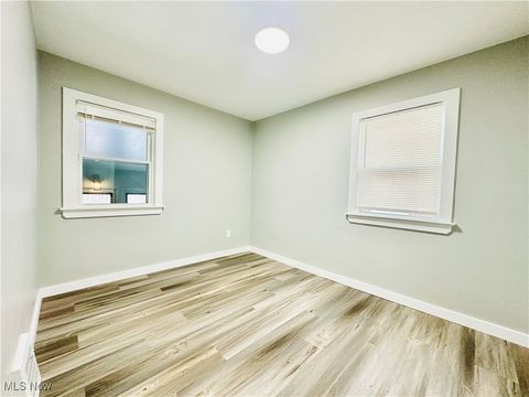 Tiny photo for 3326 Grovewood Avenue, Parma, OH 44134 (MLS # 5184524)