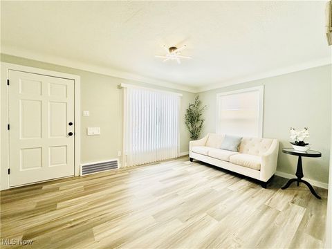 Tiny photo for 3326 Grovewood Avenue, Parma, OH 44134 (MLS # 5184524)